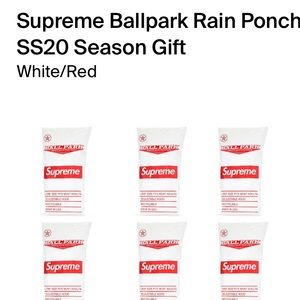 SUPREME BALLPARK PONCHO SS20